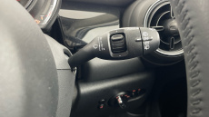 MINI Hatchback 1.5 Cooper Classic 5dr Auto Petrol Hatchback